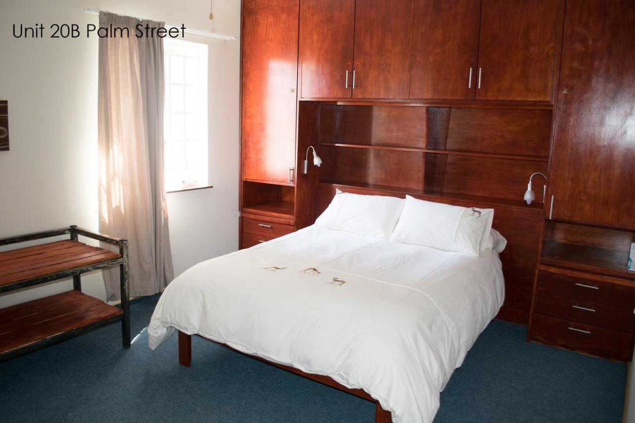 Bateleur Self Catering Cc Lägenhet Windhoek Exteriör bild